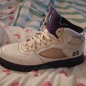 Jordan retro 3s grape